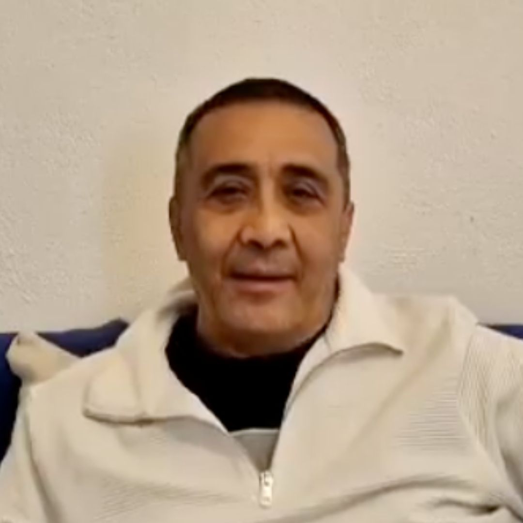 El actor Alfonso Obregón, reconocido por ser la voz de Shrek en español