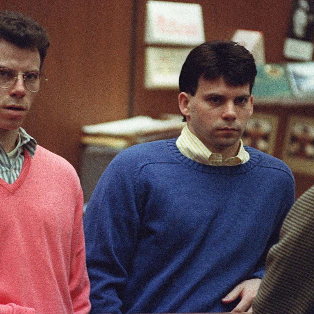 Hermanos Menéndez durante audiencia en diciembre de 1992 en Los Ángeles