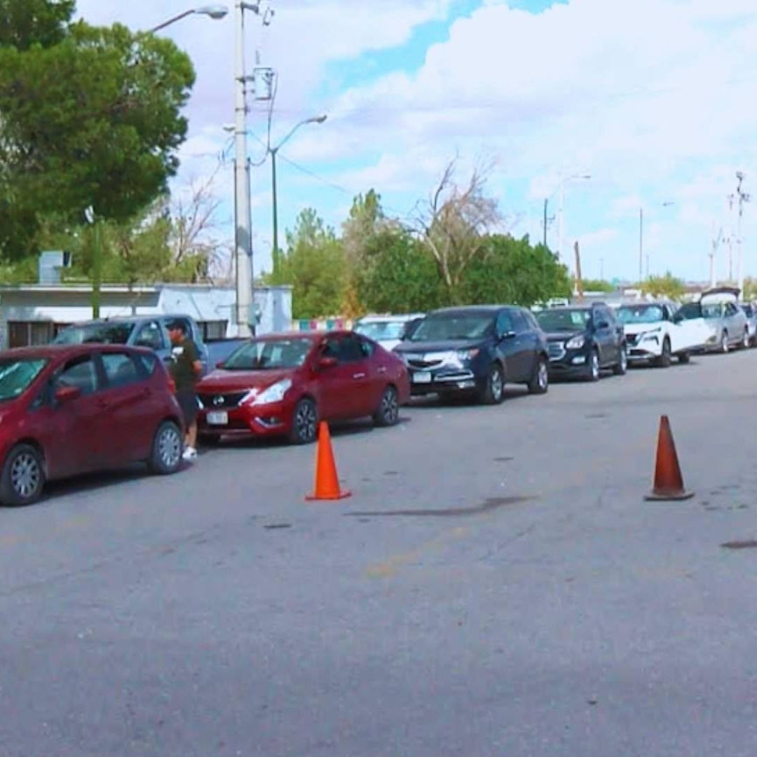 Aplazan Sanciones por No Portar Engomado Ecológico en Ciudad Juárez | Foto: N+