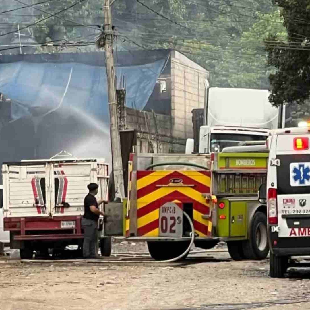 Padre e Hijo Terminan con Quemaduras Tras Explosión en Taller Mecánico en Martínez de la Torre Veracruz