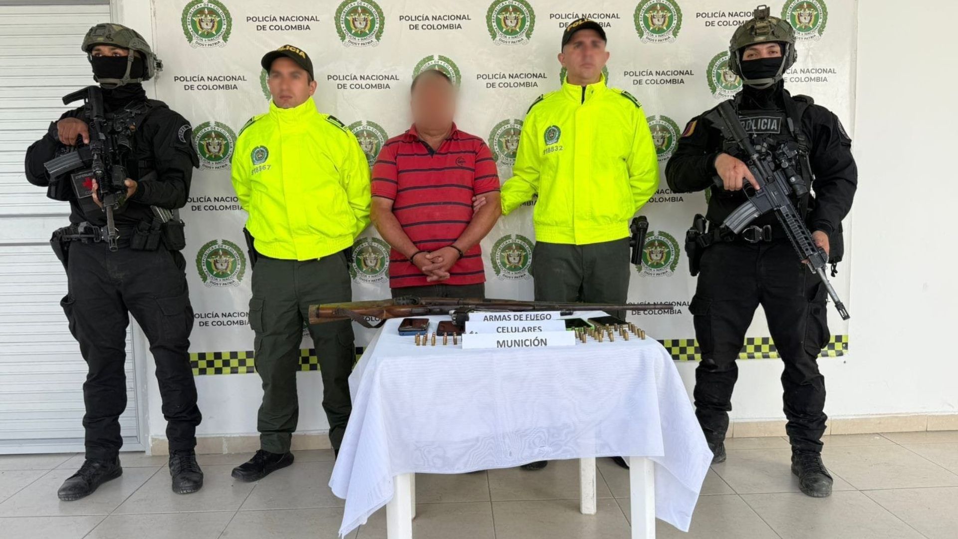 Detienen al Hermano del Jefe de Principal Disidencia de las FARC tras Atentados en Colombia