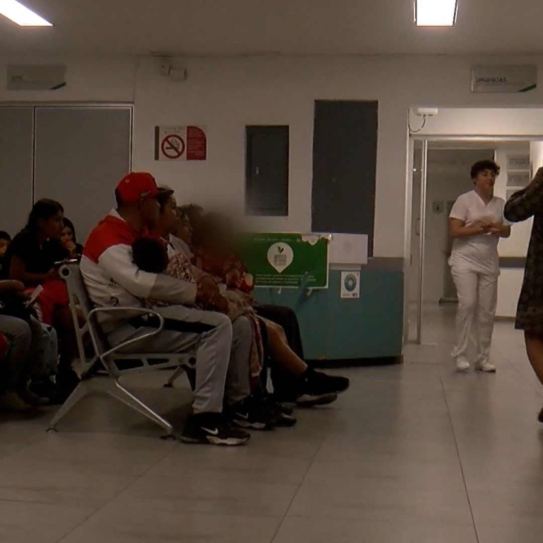 Doce integrantes de una familia resultaron intoxicados por el cloro en alberca.