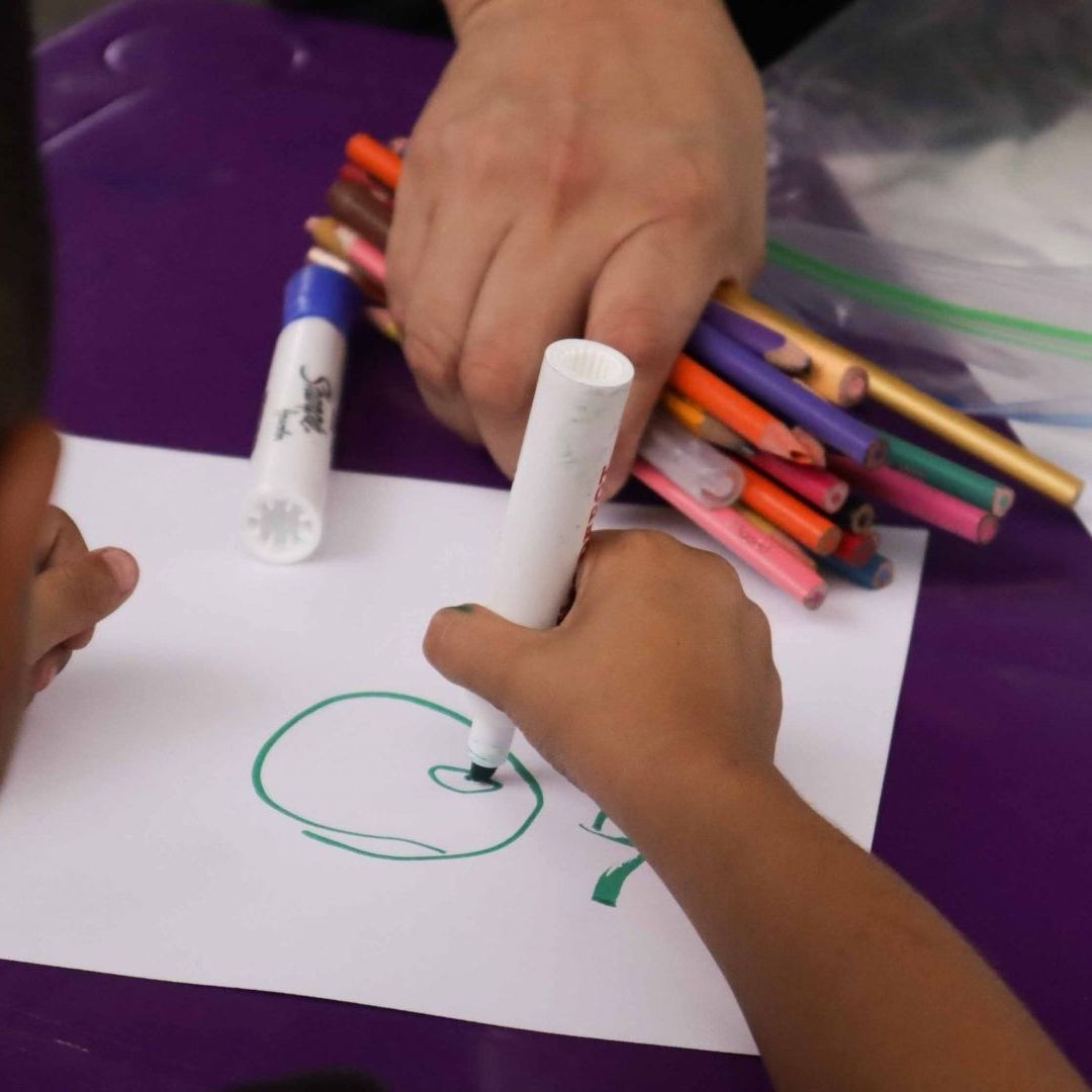 Menores de edad realizan actividades para aliviar dolor y sufrimiento. Foto: Cuartoscuro
