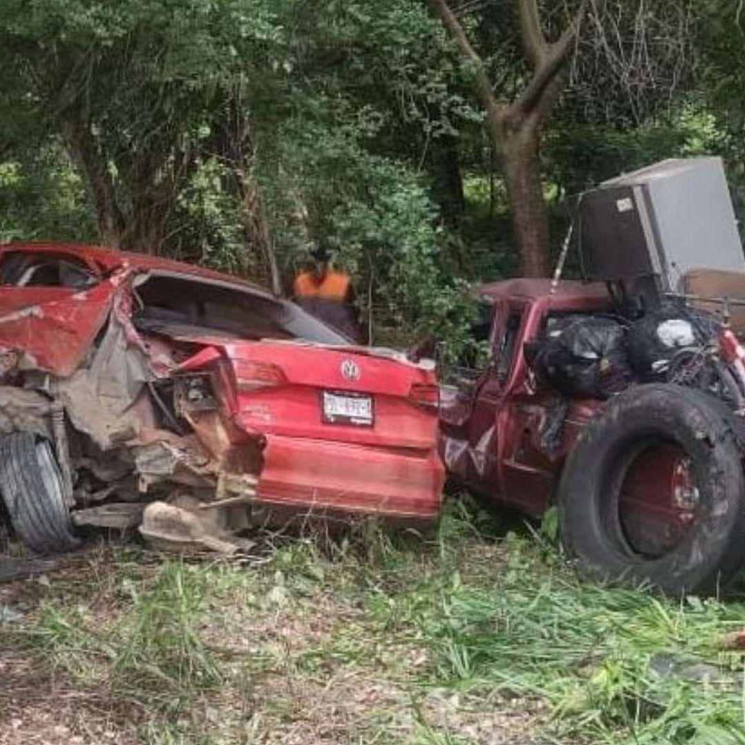 Accidente en carretera Cosoleacaque-Acayucan