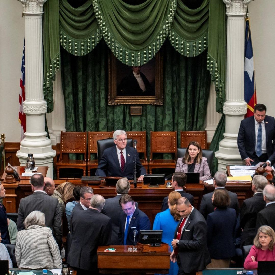 Para Preservar Mayoría Legislativa de Trump, Texas Adopta Nuevo Mapa Electoral
