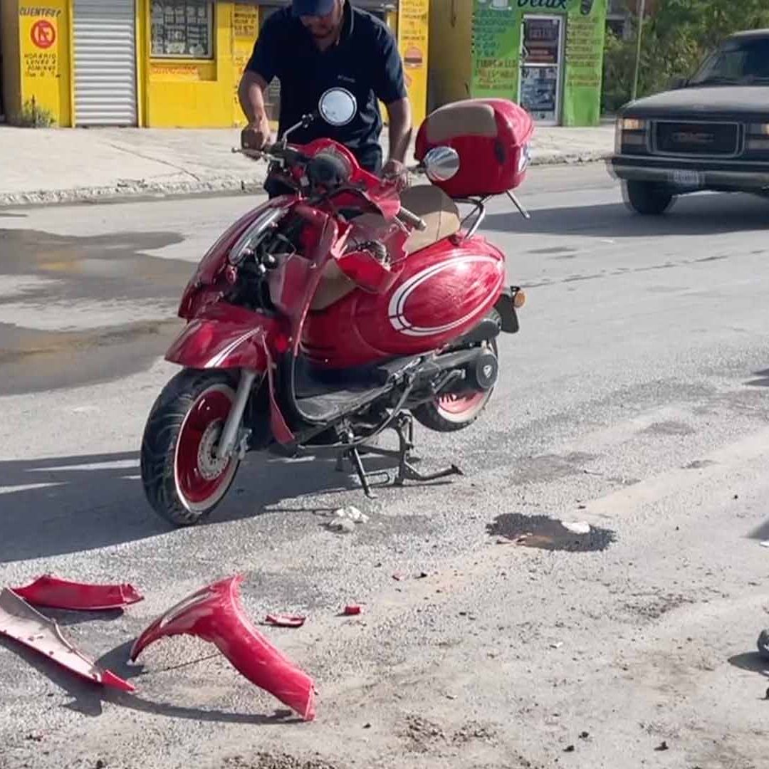 Joven Acude en Camilla a Denunciar a Menor que lo Atropello en Matamoros Tamaulipas