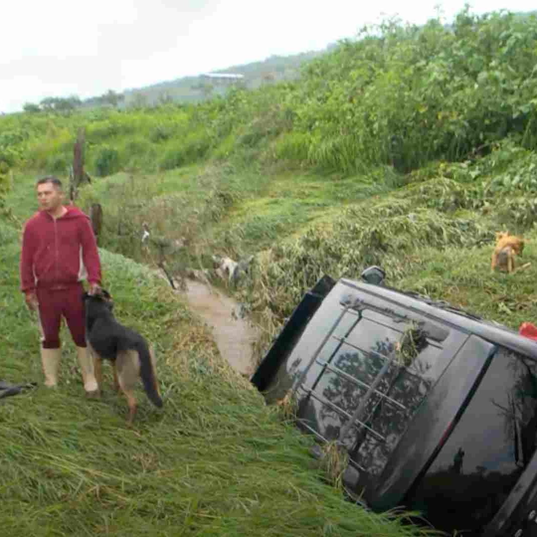 Viajaban ocho personas en la camioneta
