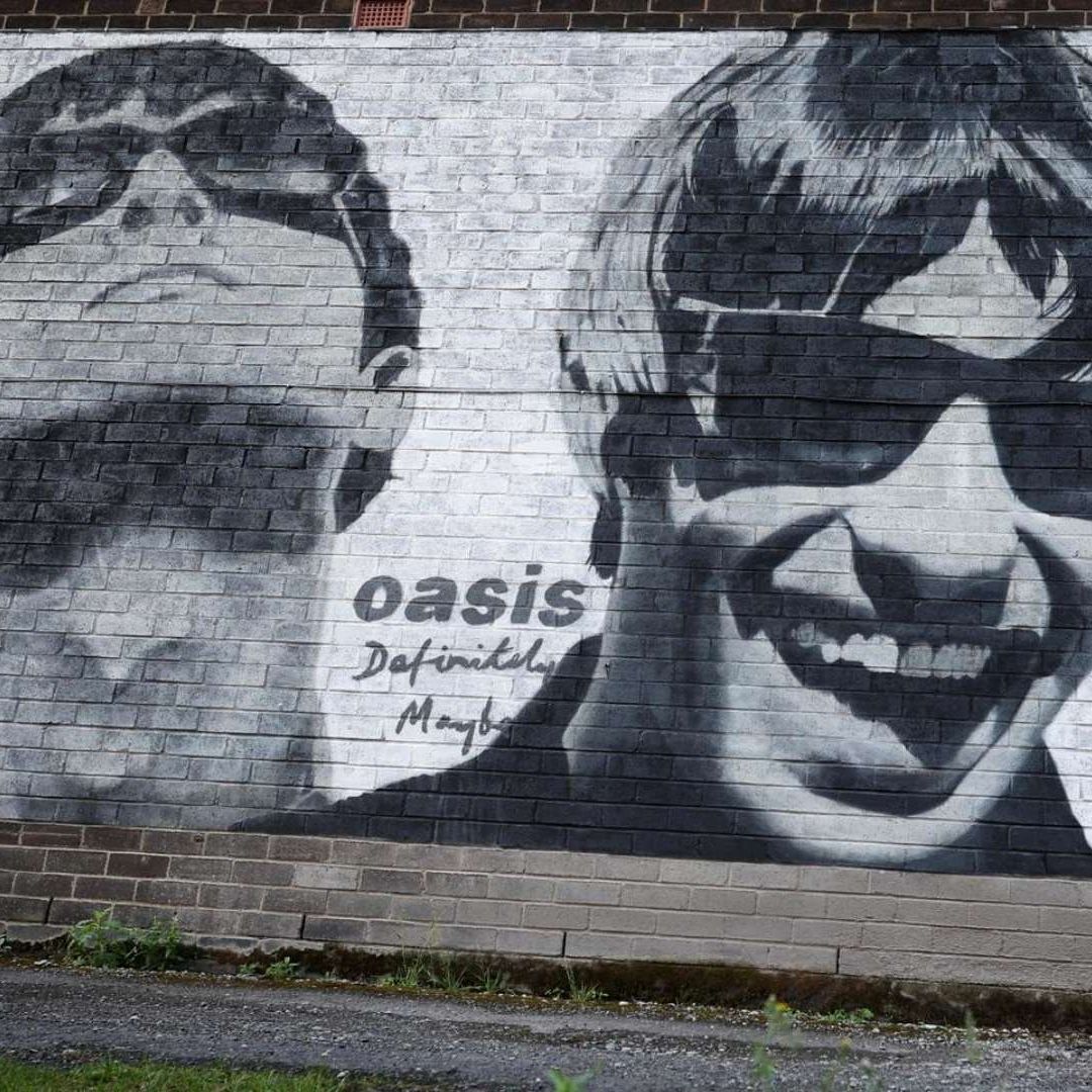 30 años del álbum debut de Oasis