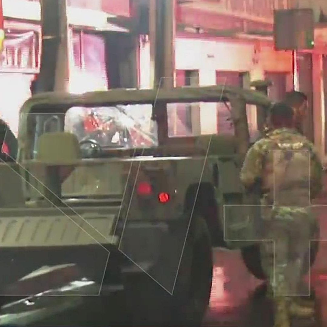 Soldados Salen Proyectados Tras Choque de Vehículo Militar en CDMX