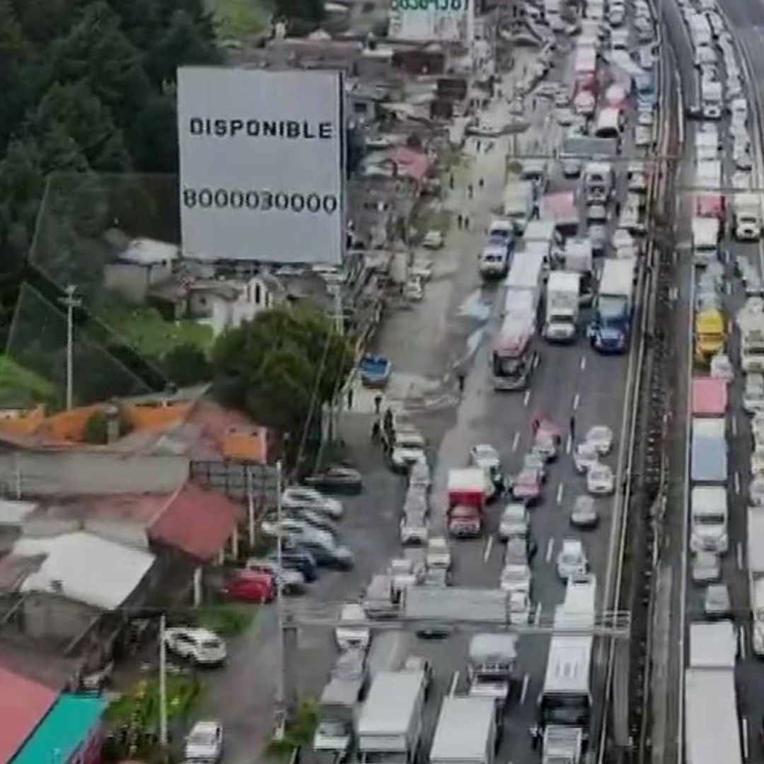 Se registra bloqueo en la autopista México-Toluca