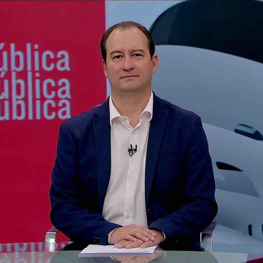 Foto: Mario Campos en Agenda Pública: Programa Completo del Domingo 10 de Noviembre de 2024
