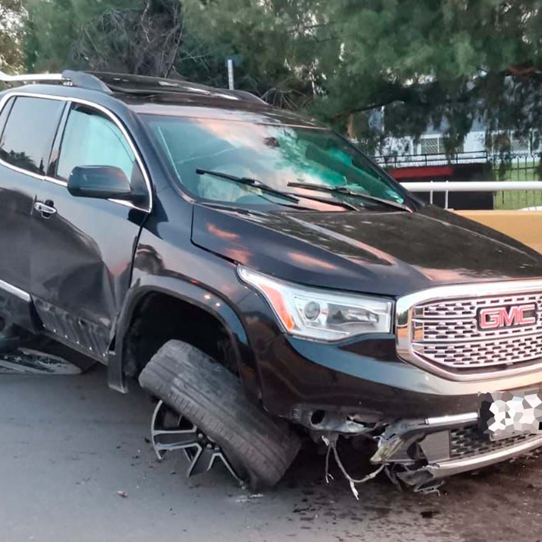 Mujer provoca fuerte accidente en La Joroba en Ciudad Victoria