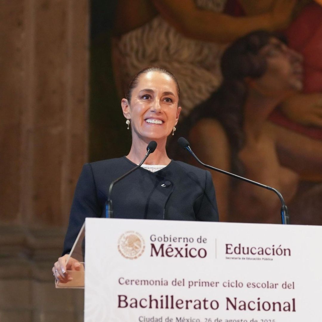 La presidenta Claudia Sheinbaum durante la ceremonia del primer ciclo escolar de Bachillerato Nacional.