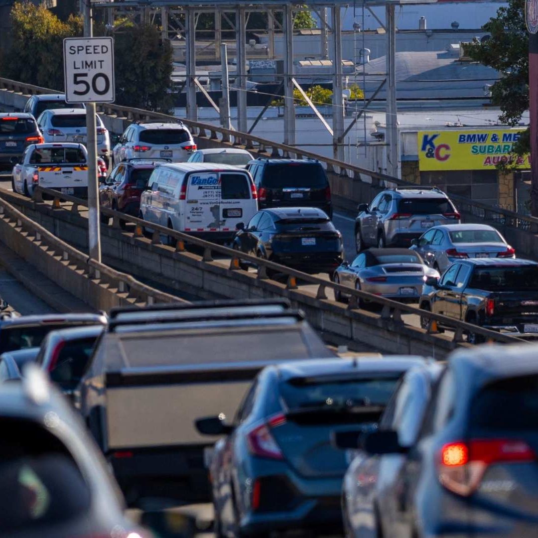 Autopista en el centro de San Francisco, California