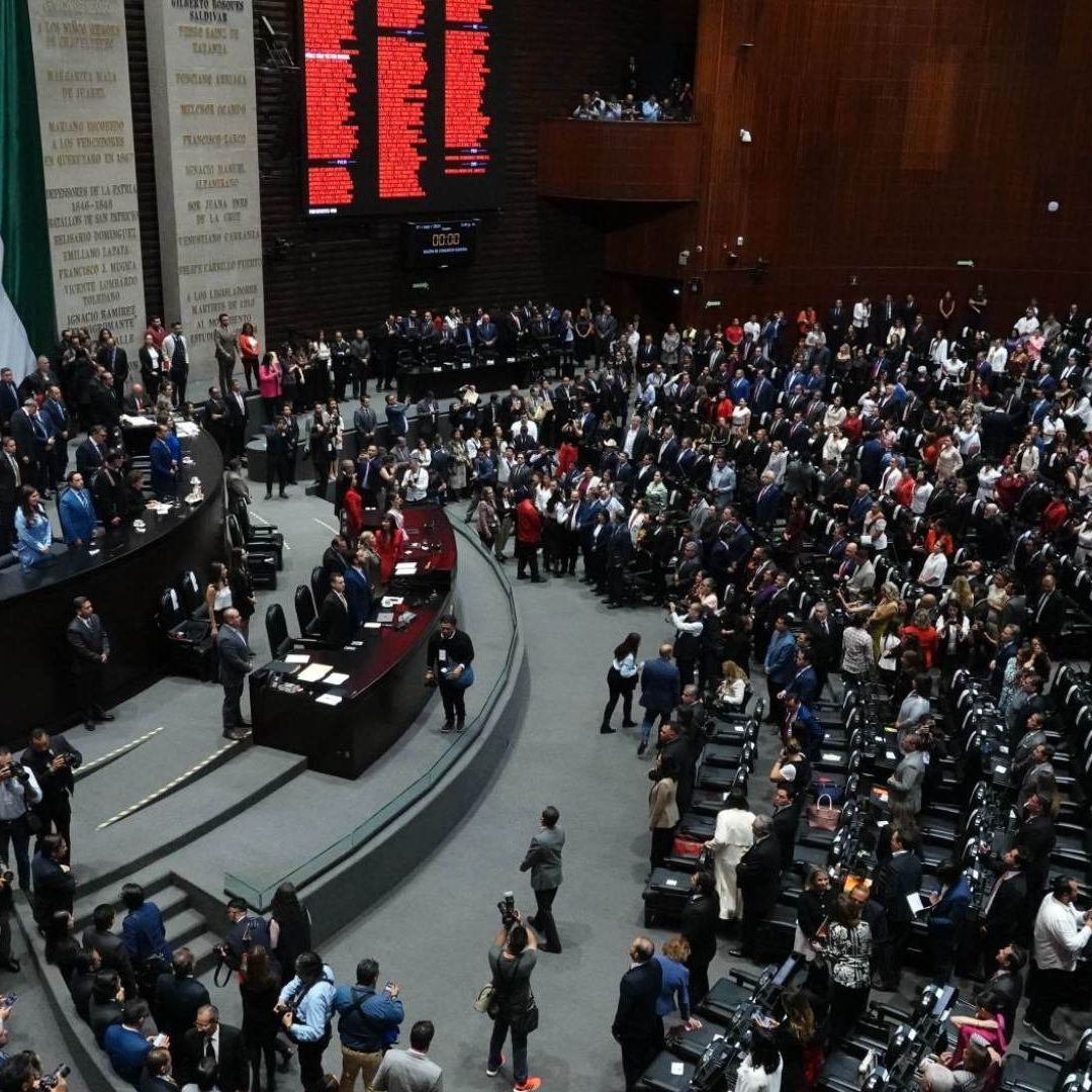 ¿Cuál Fue la Primera Decisión que Tomaron los Nuevos Diputados?