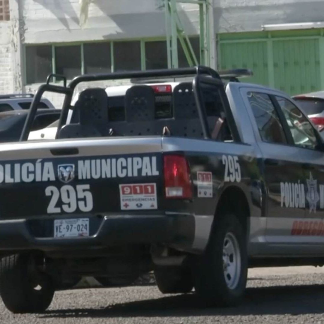 Hombre Armado con Machete Apedreó Oficinas del ISAP en Hermosillo