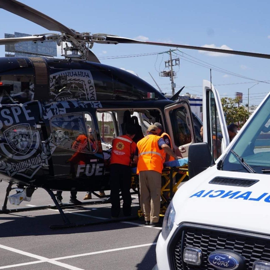 Trasladaron en Helicóptero a Policías Heridos Tras Volcadura en Guadalupe y Calvo Chihuahua