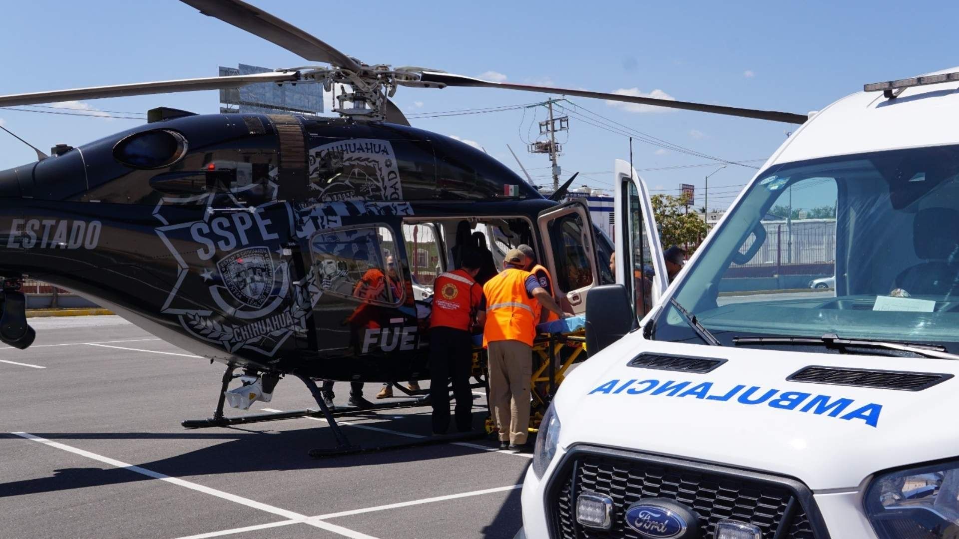 Trasladaron en Helicóptero a Policías Heridos Tras Volcadura en Guadalupe y Calvo Chihuahua