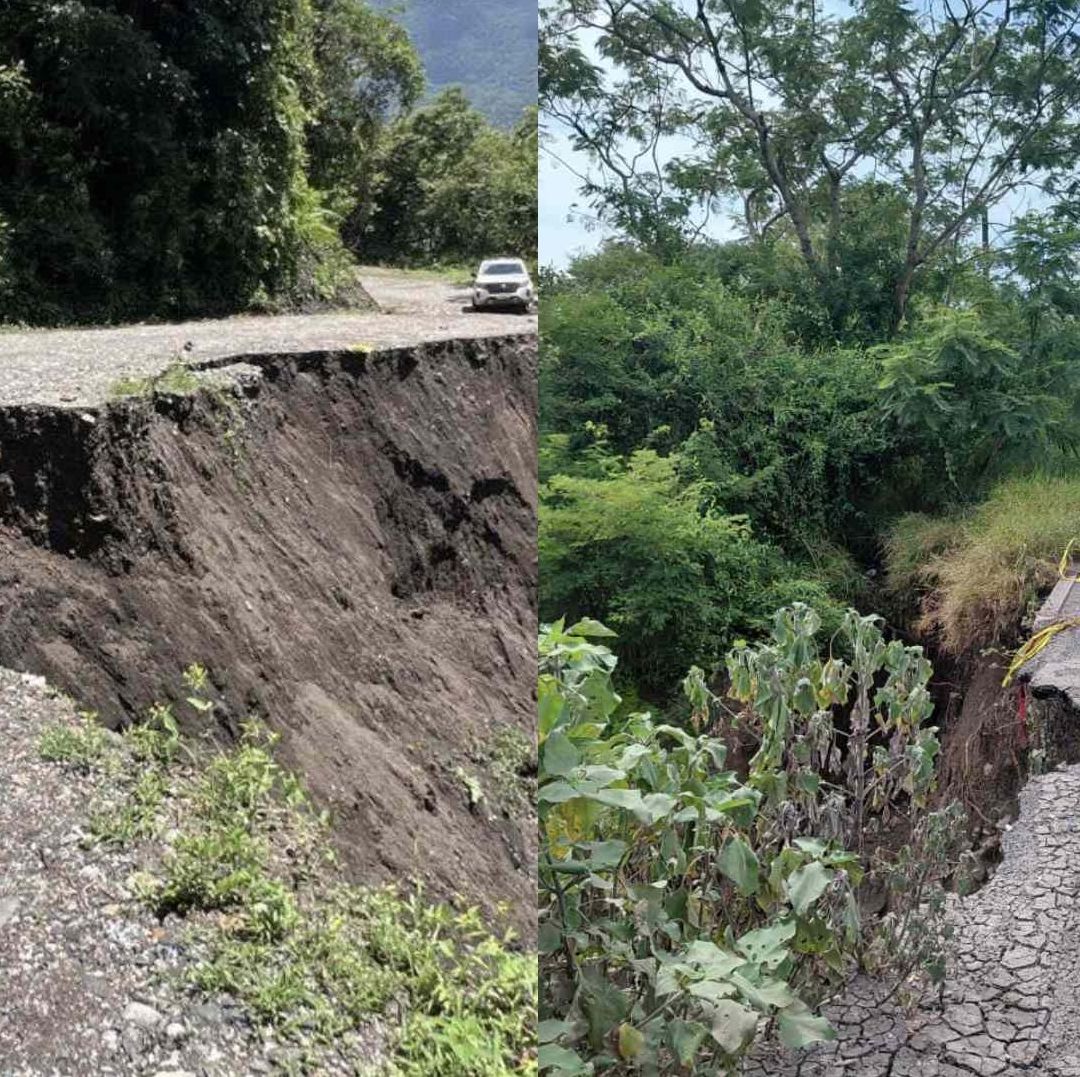 Paso Vehicular Cerrado Desgajamiento Carreteras de Chiautla de Tapia y Tlacuilotepec Puebla
