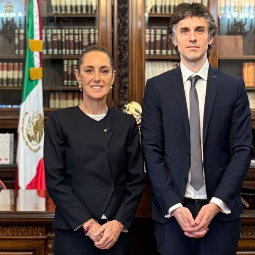 La mandataria Claudia Sheinbaum conversó con Guido Croxatto, abogado del presidente Pedro Castilllo, quien está encarcelado en Perú.