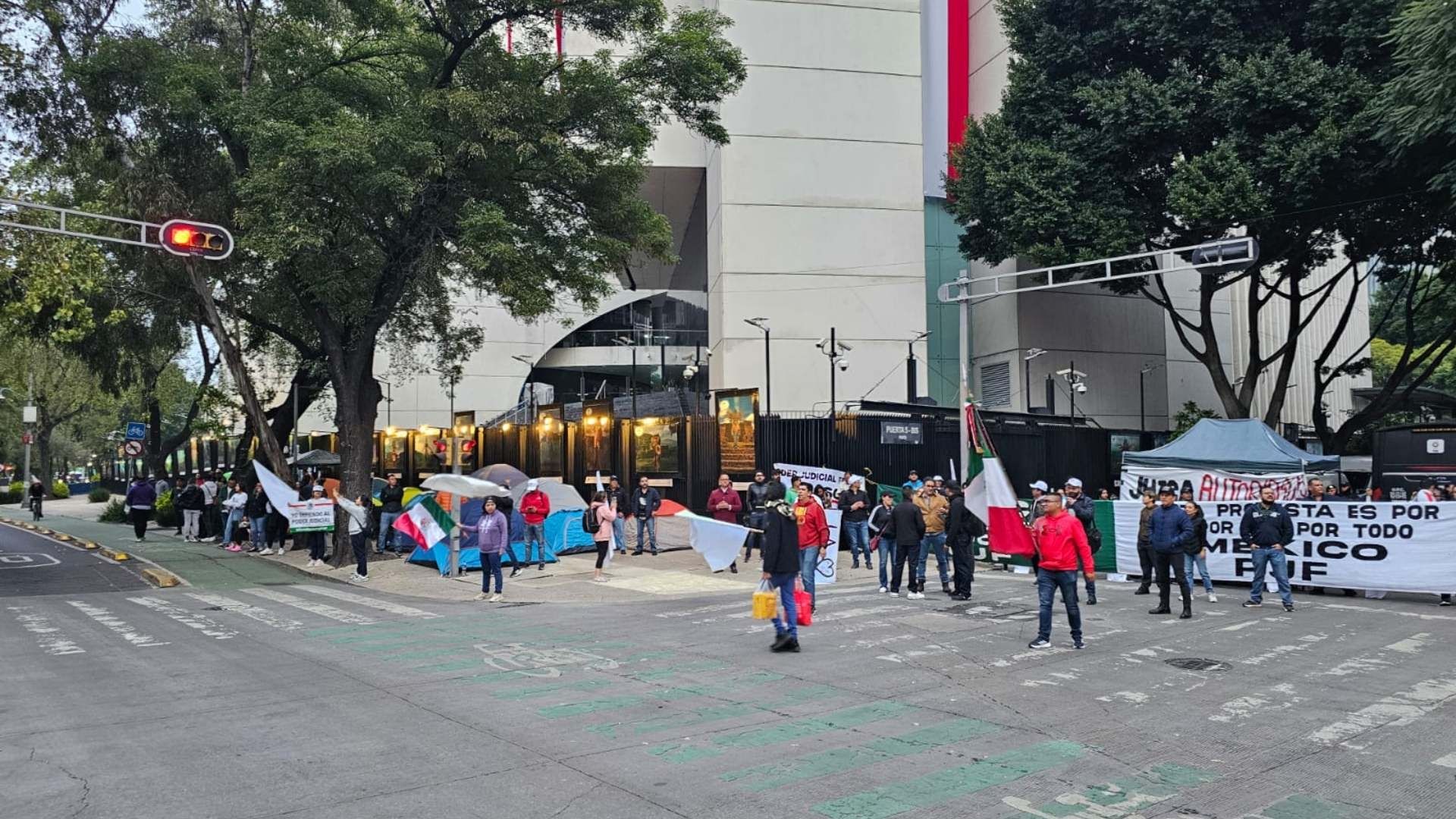 Bloqueo en el Senado por Reforma Judicial: Así Afecta Tráfico en Insurgentes