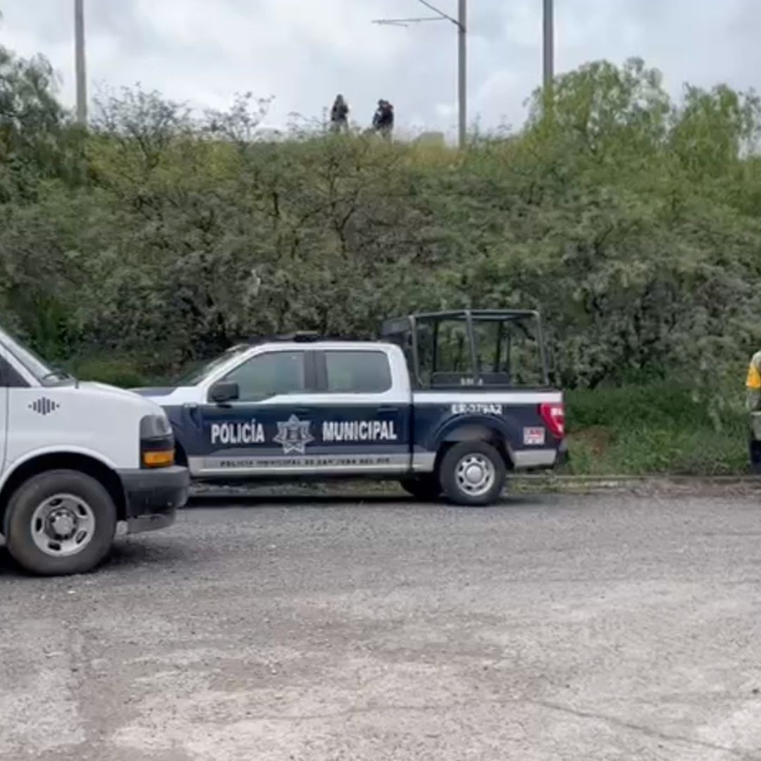 elementos de seguridad acuden a lugar de los hechos en sjr