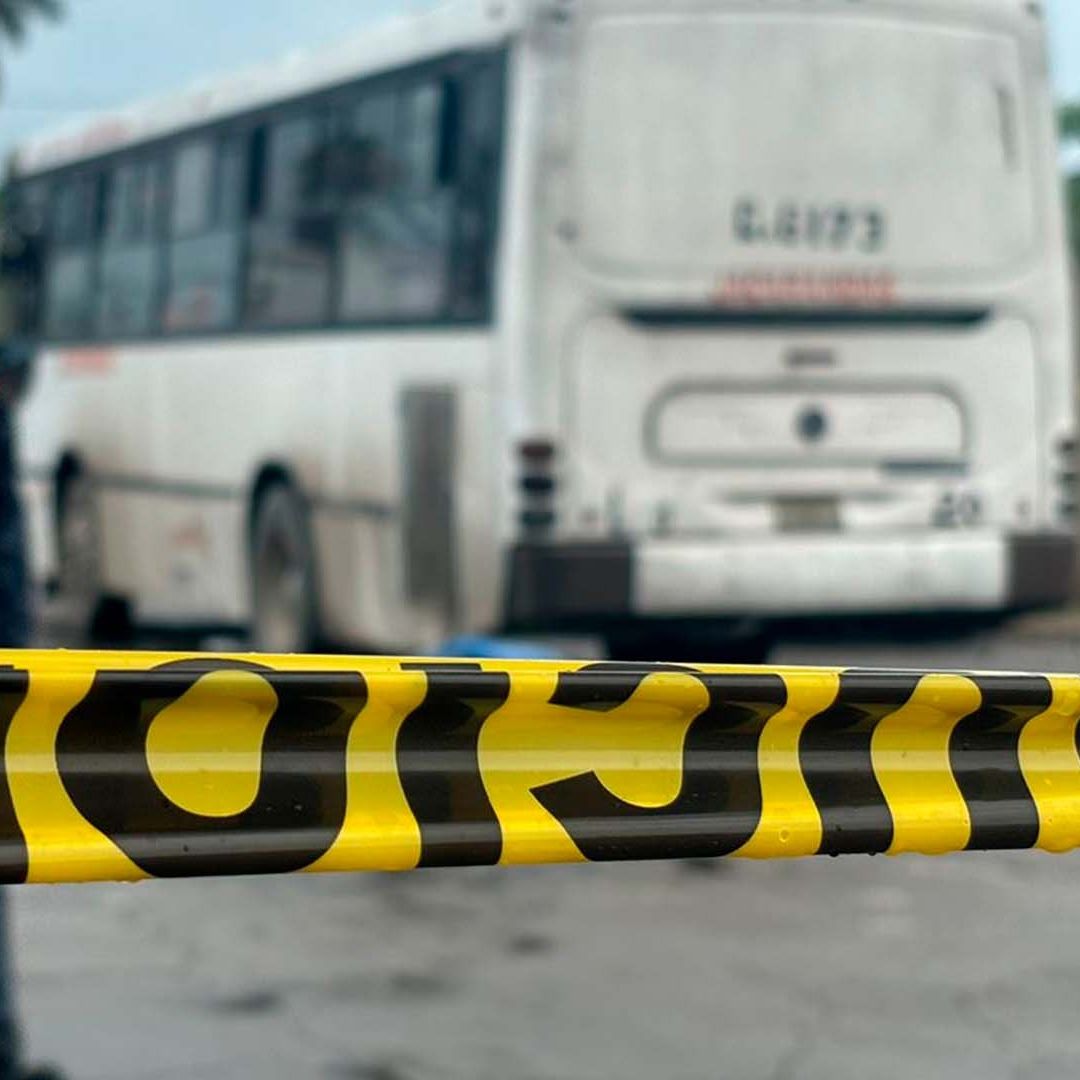 Muere Motociclista Arrollado por Camión de Ruta Jacarandas en Torreón
