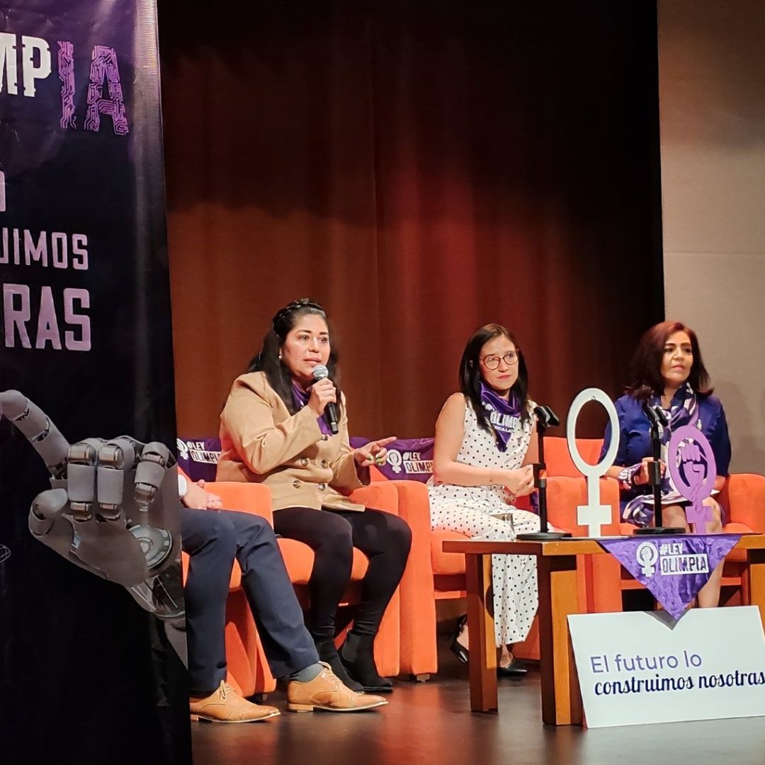 Podcast N+ | Ley Olimpia e IA, Rebecca Cheptegei y Robot Máquina-Hongo