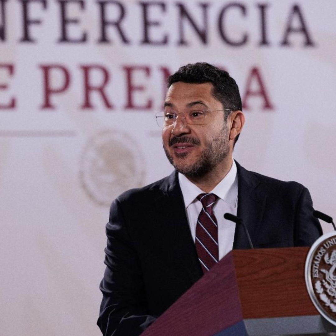 Martí Batres, jefe de gobierno de la CDMX durante conferencia mañanera de AMLO