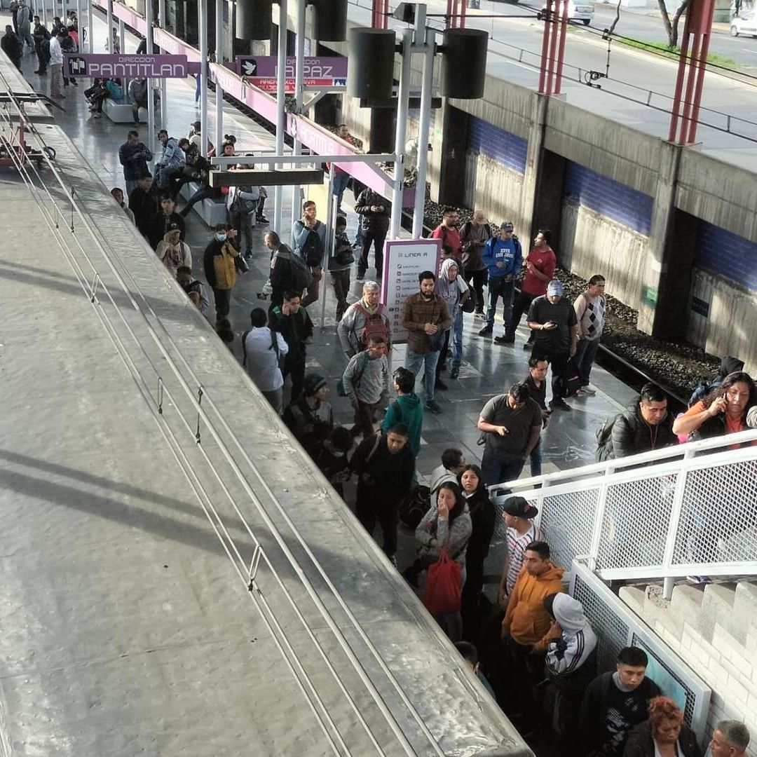 El Metro CDMX informó que el servicio de la Línea A solo se ofrece de Pantitlán a Guelatao y de La Paz a Santa Marta