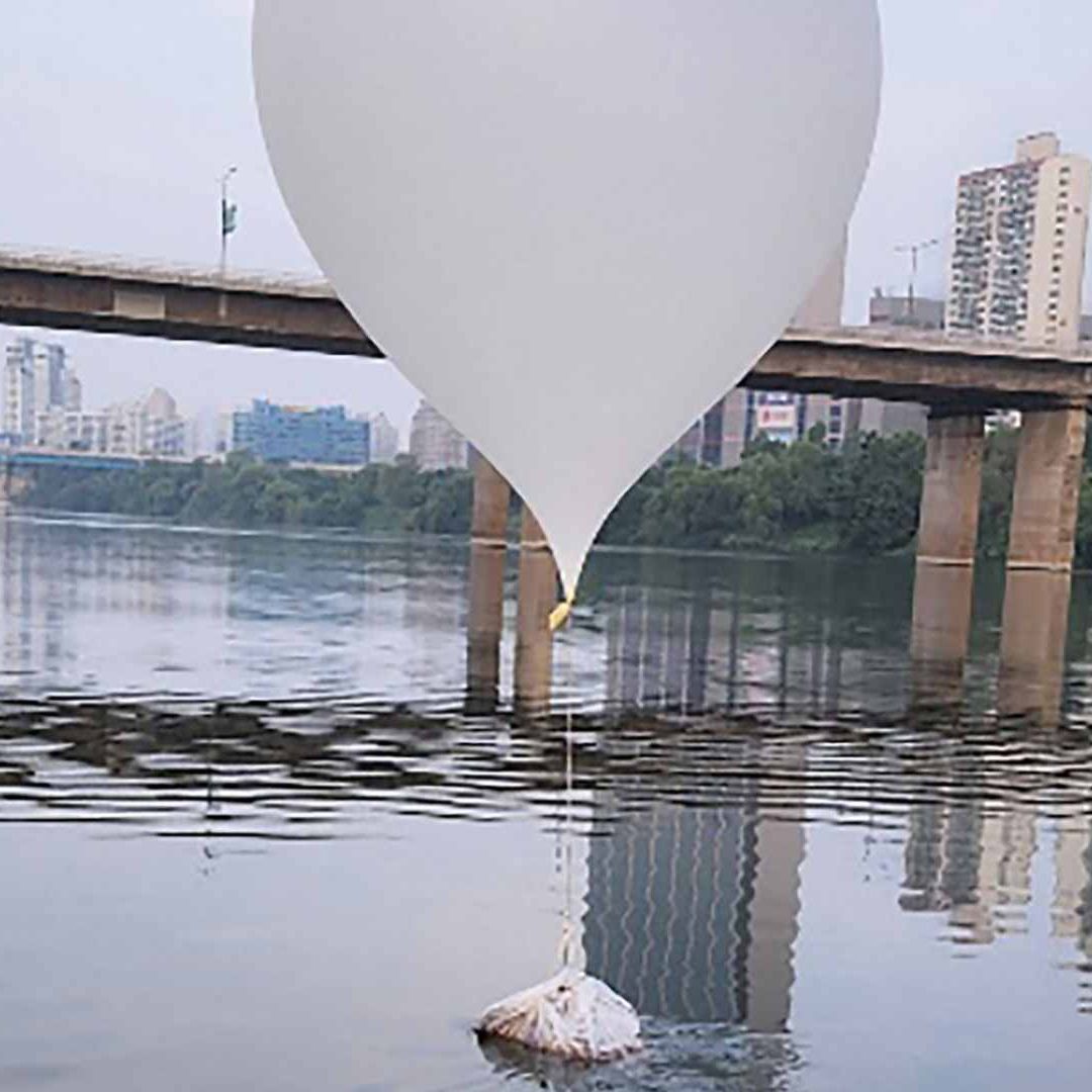 Globos enviados por Corea del Norte