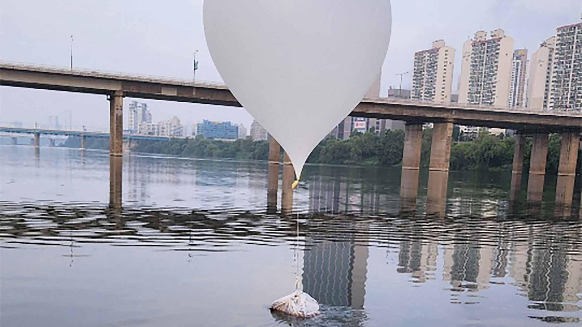 Globos enviados por Corea del Norte