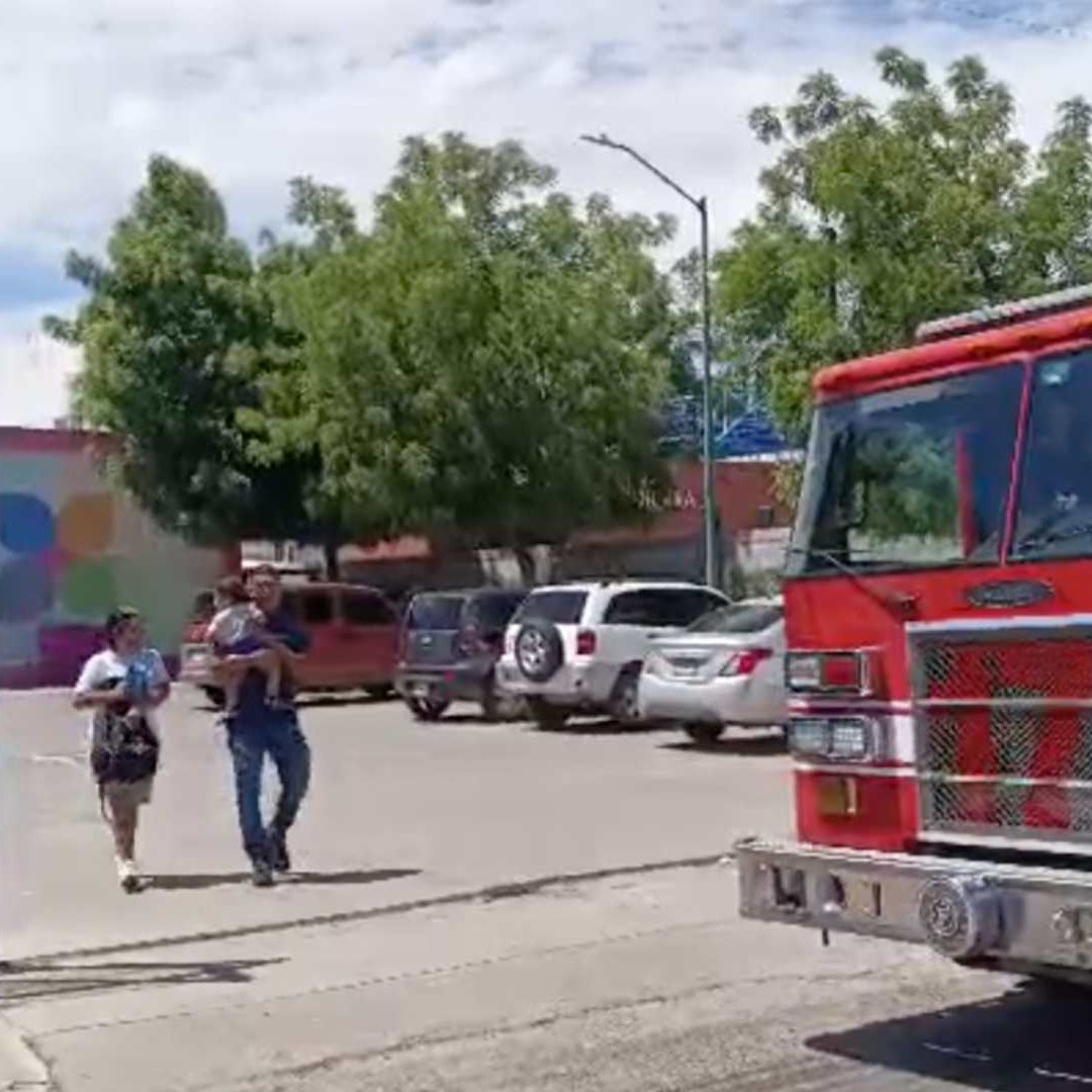 Incendio en Guardería en Hermosillo, Sonora; Autoridades Evacúan a Menores