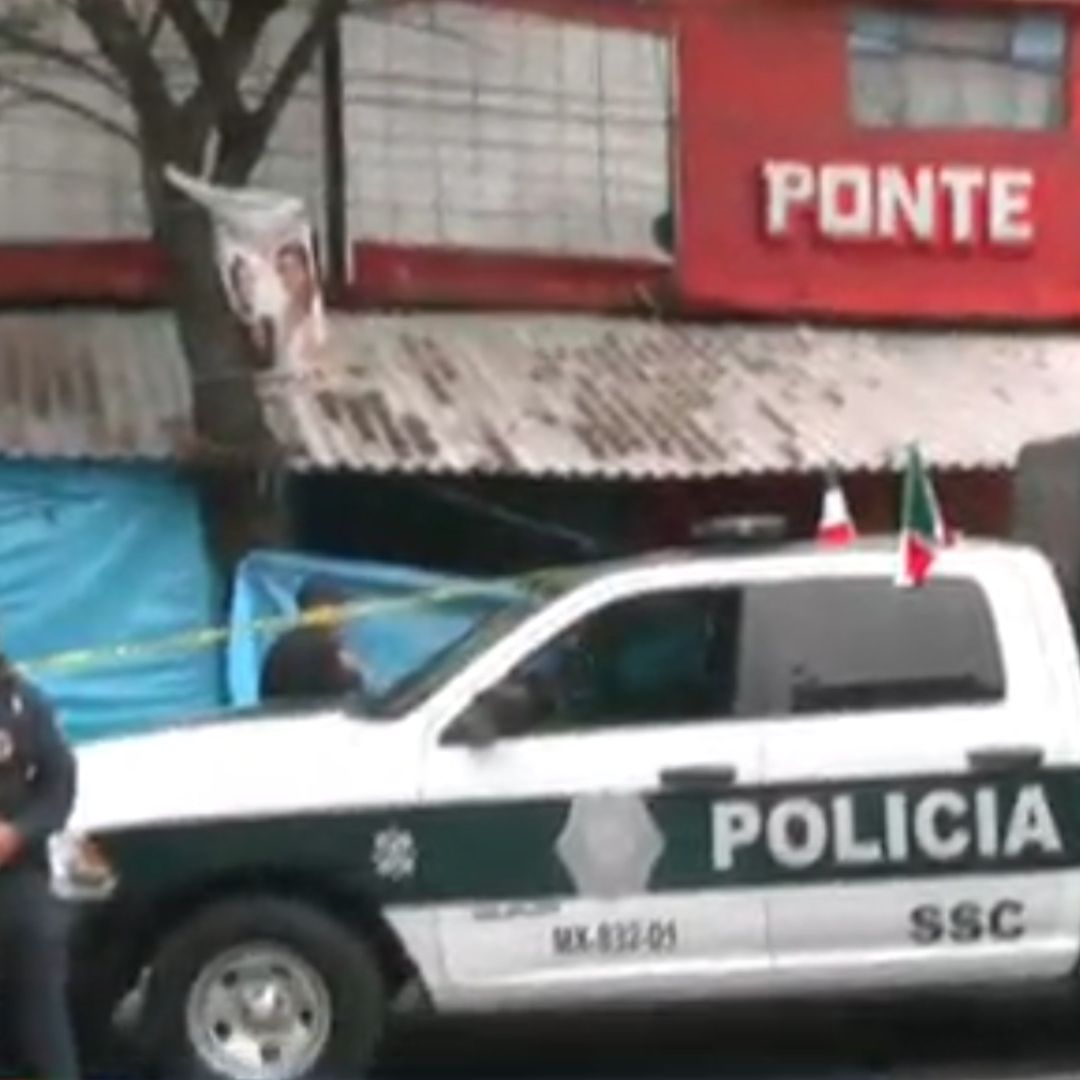 Balacera y Persecución Provoca Pánico en la Calzada México-Tacuba; Hay un Muerto