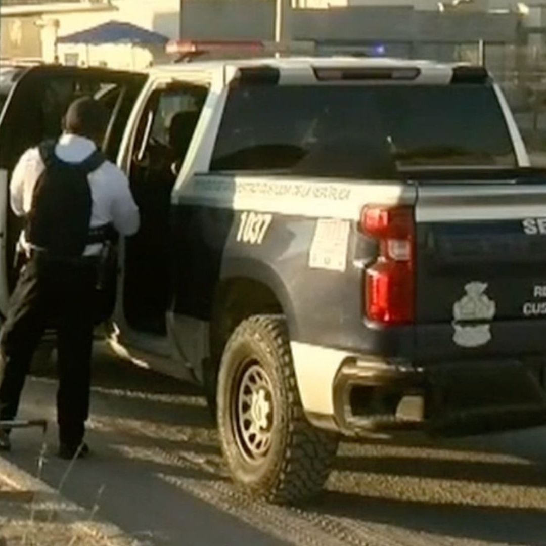Conductora es Arrollada en su Moto; Acababa de Dejar a su Hija en la Escuela