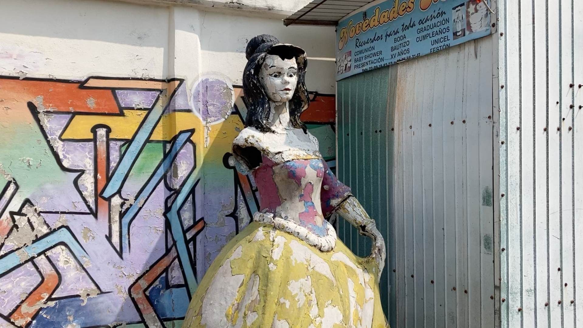 Estatua de Blanca Nieves en Reino Mágico Veracruz