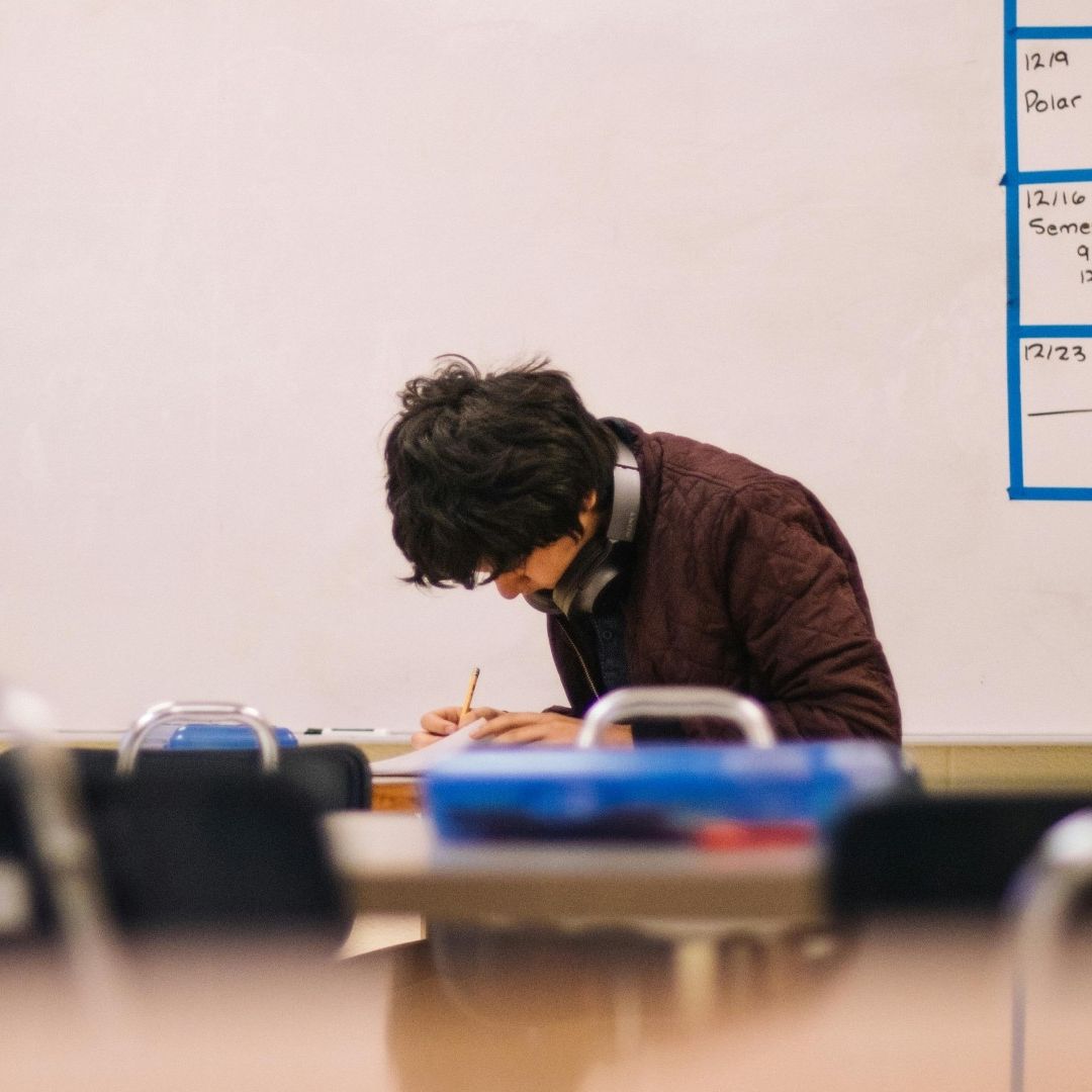 El Gobierno de Edomex lanzó la convocatoria de becas para escuela particulares 2024. Checa aquí fechas y requisitos