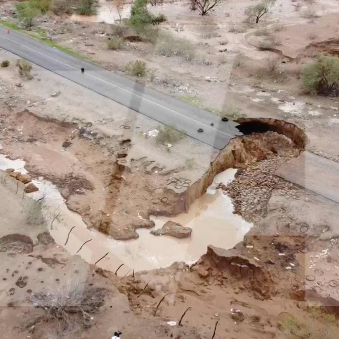 Lluvias Parten en Dos Carretera en Poblado Miguel Alemán, Hermosillo