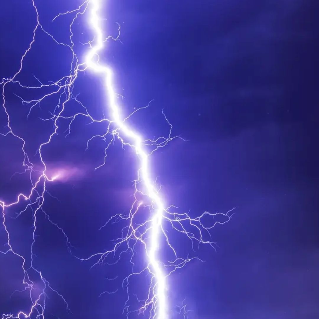 Padre e Hija Mueren por Caída de Rayo Mientras Cabalgaban Durante Tormenta en Chiapas