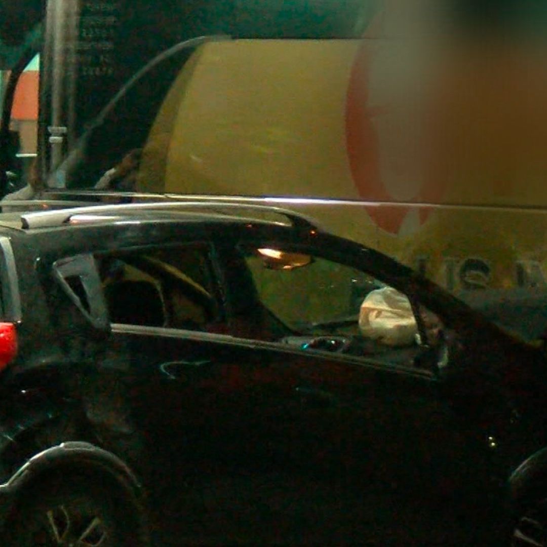 Jóvenes Alcoholizados Chocan Contra Camión con Pasajeros en Zapopan