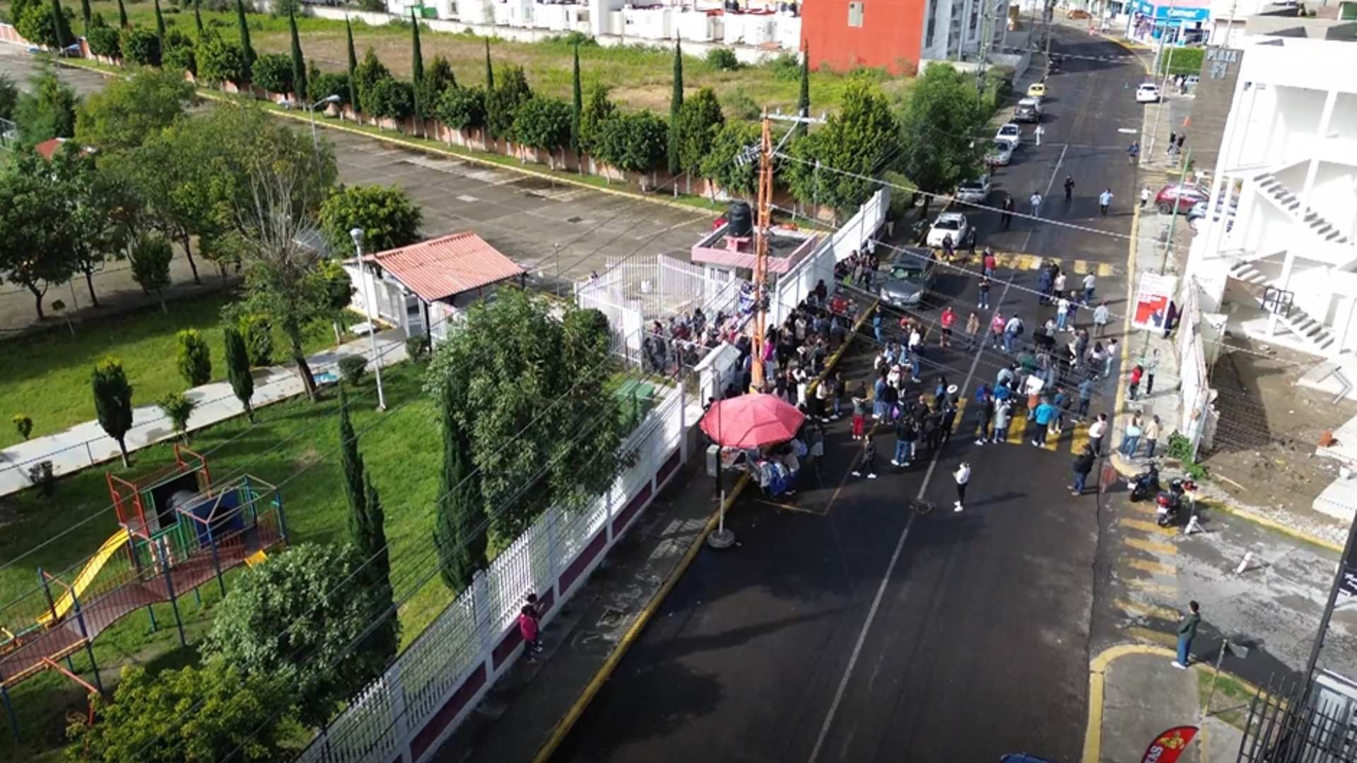 Denuncian y Separan del Cargo a Maestro de Secundaria por Acoso a Estudiante en Cholula, Puebla