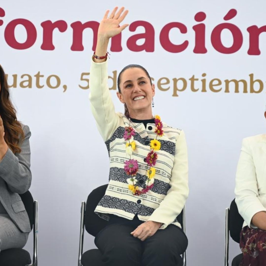 Libia Dennise, Claudia Sheinbaum y Rosa Icela Rodríguez, sentadas