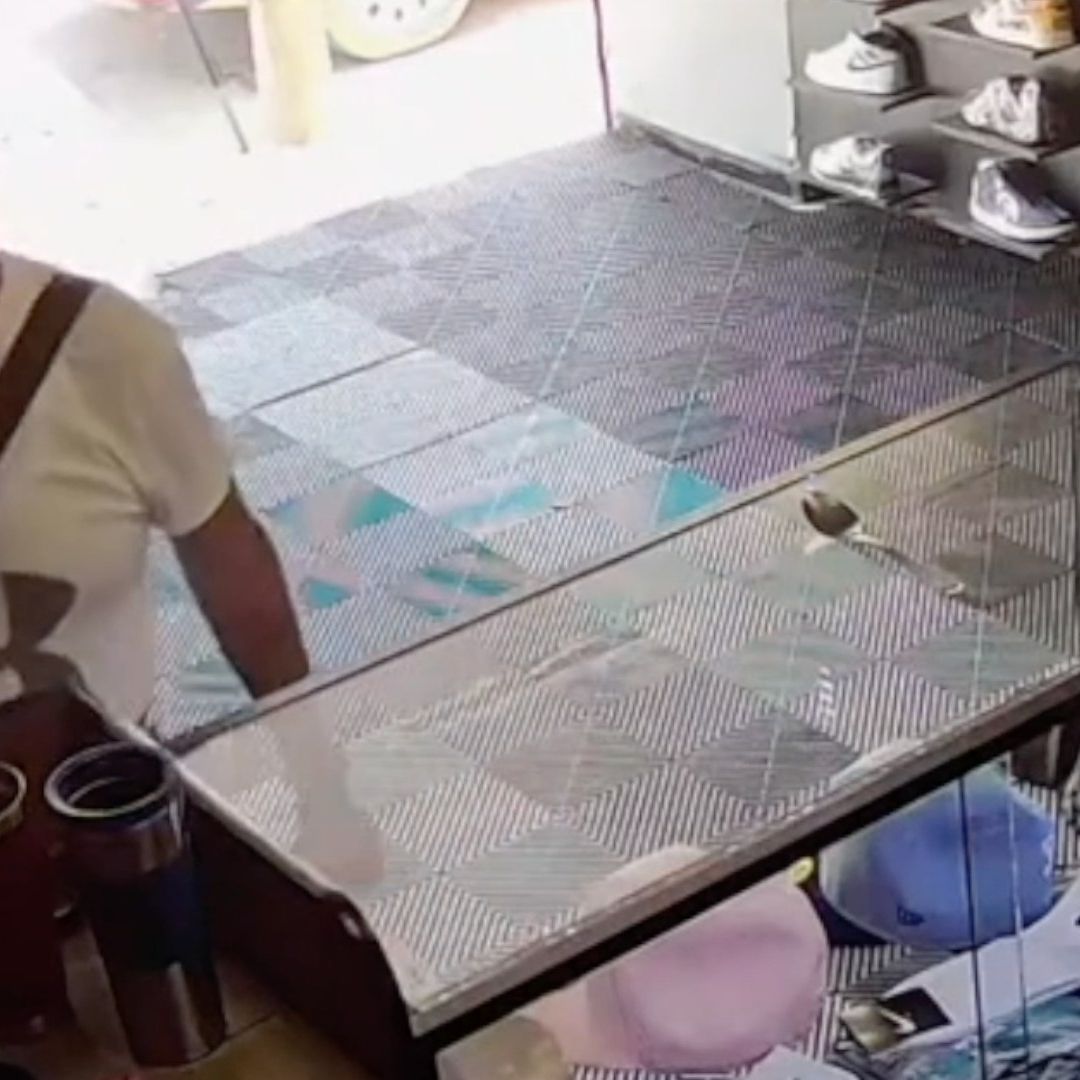 “No le Vayan a Robar”: Ladrón Grita antes de Llevarse 13 Mil Pesos de una Tienda en Léon. Foto: Nmás Bajío