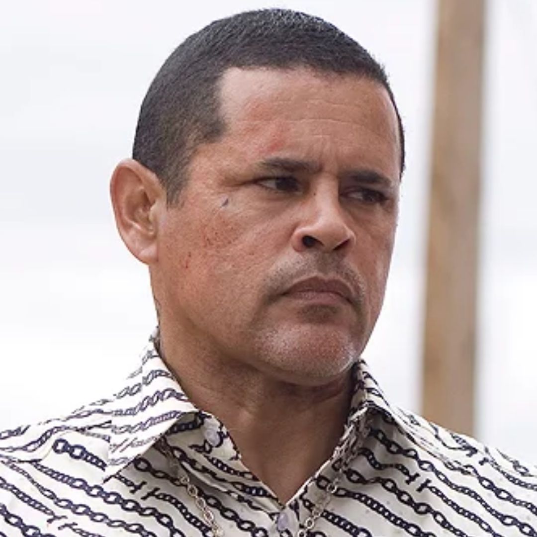 Estrella de 'Breaking Bad', Raymond Cruz, Detenido por Mojar a Niña con una Manguera