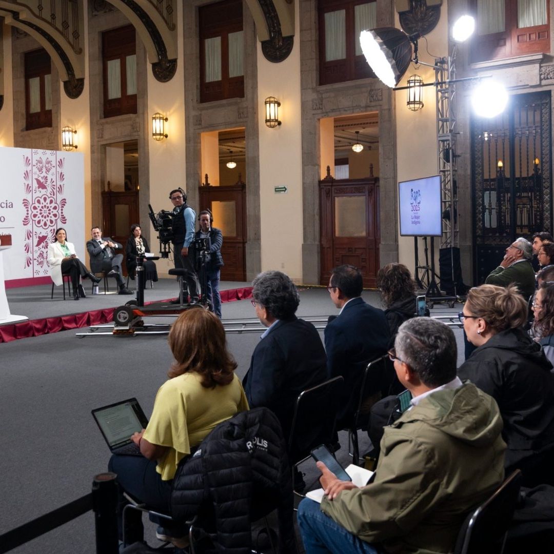 Conferencia de prensa en Palacio Nacional