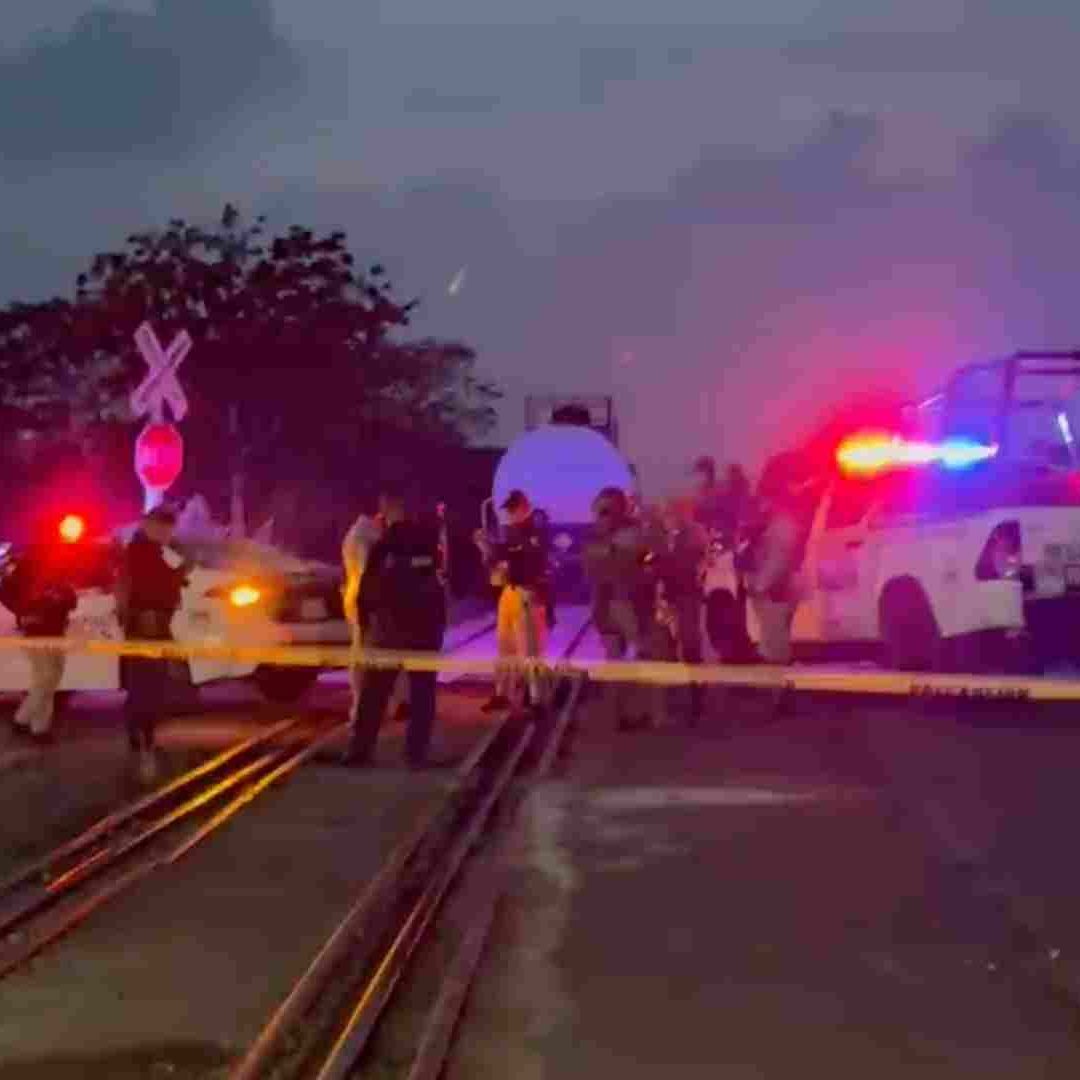 Hombre es Arrollado por el Tren en Coatzacoalcos Veracruz Se Desconoce su Identidad