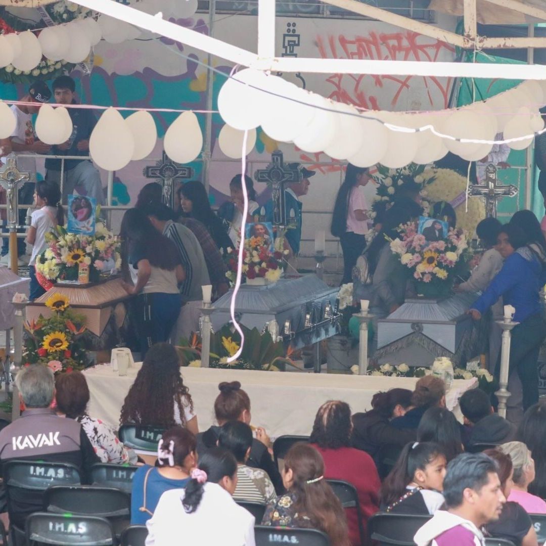 Familia en Naucalpan Celebraba un Cumpleaños Cuando el Deslave los Sepultó