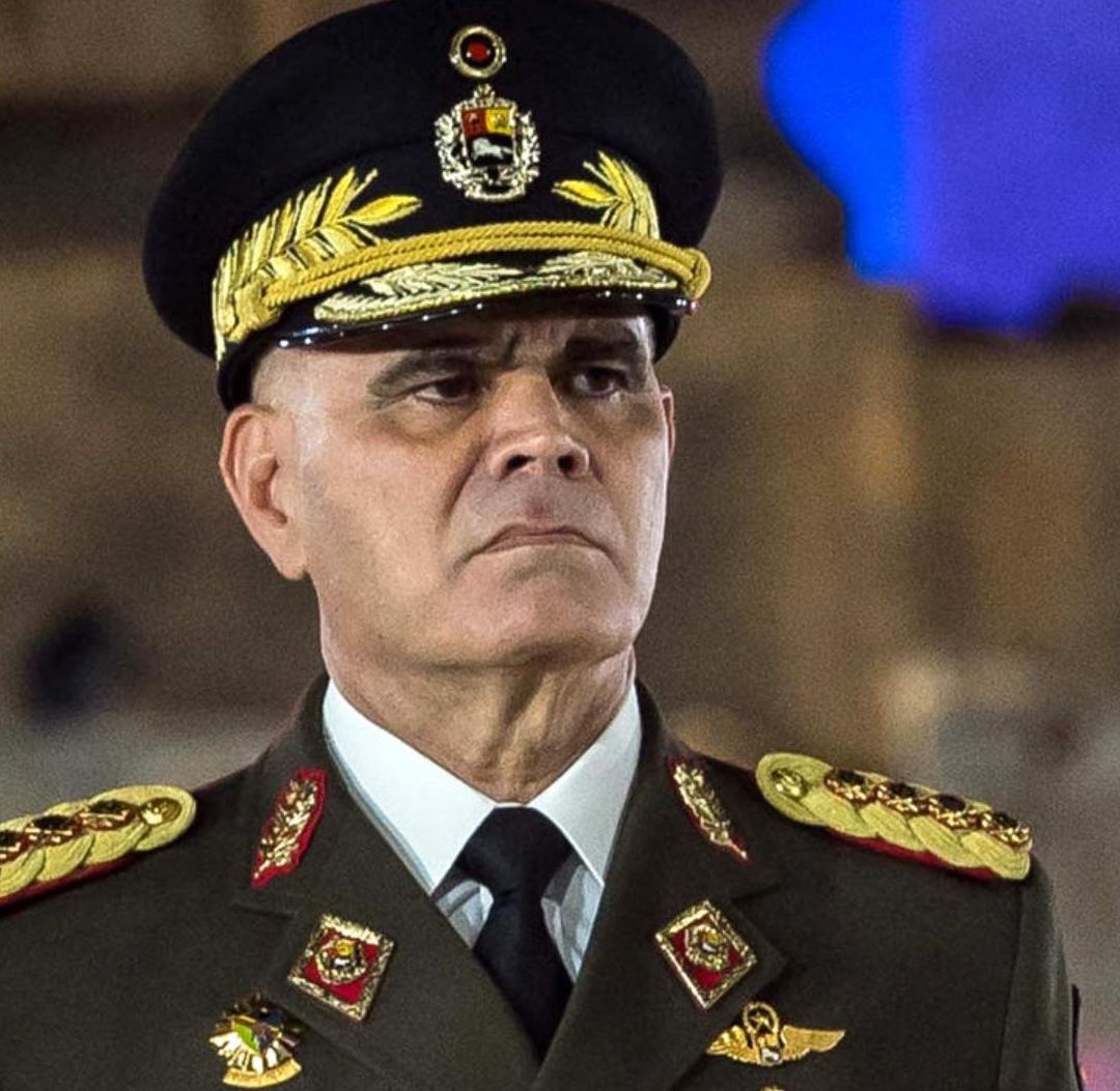 Defensa de Venezuela Acusa a EUA de Crear "Fake News" para Justificar Escalada de Agresión