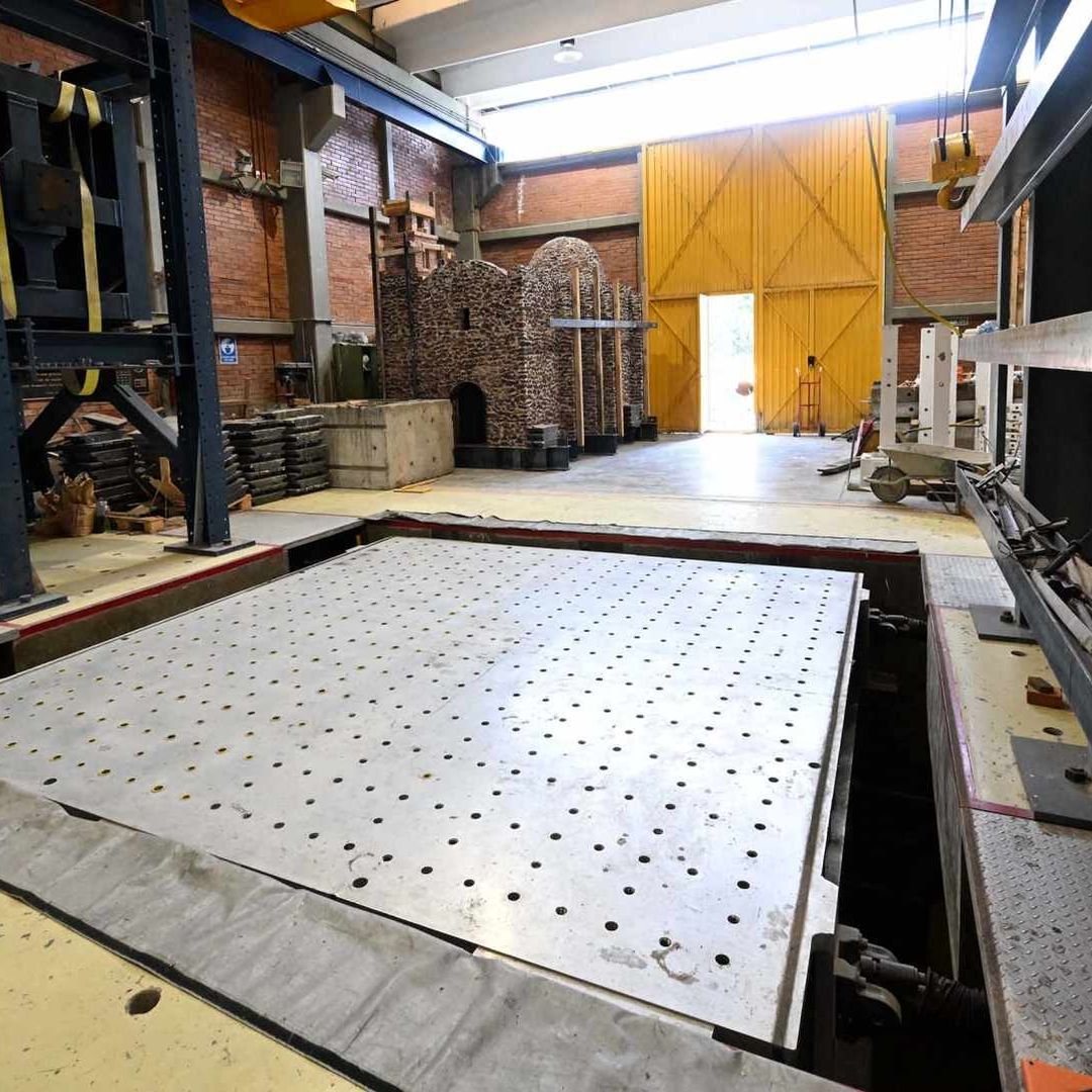 Laboratorio de la Mesa Vibradora, del Instituto de Ingeniería