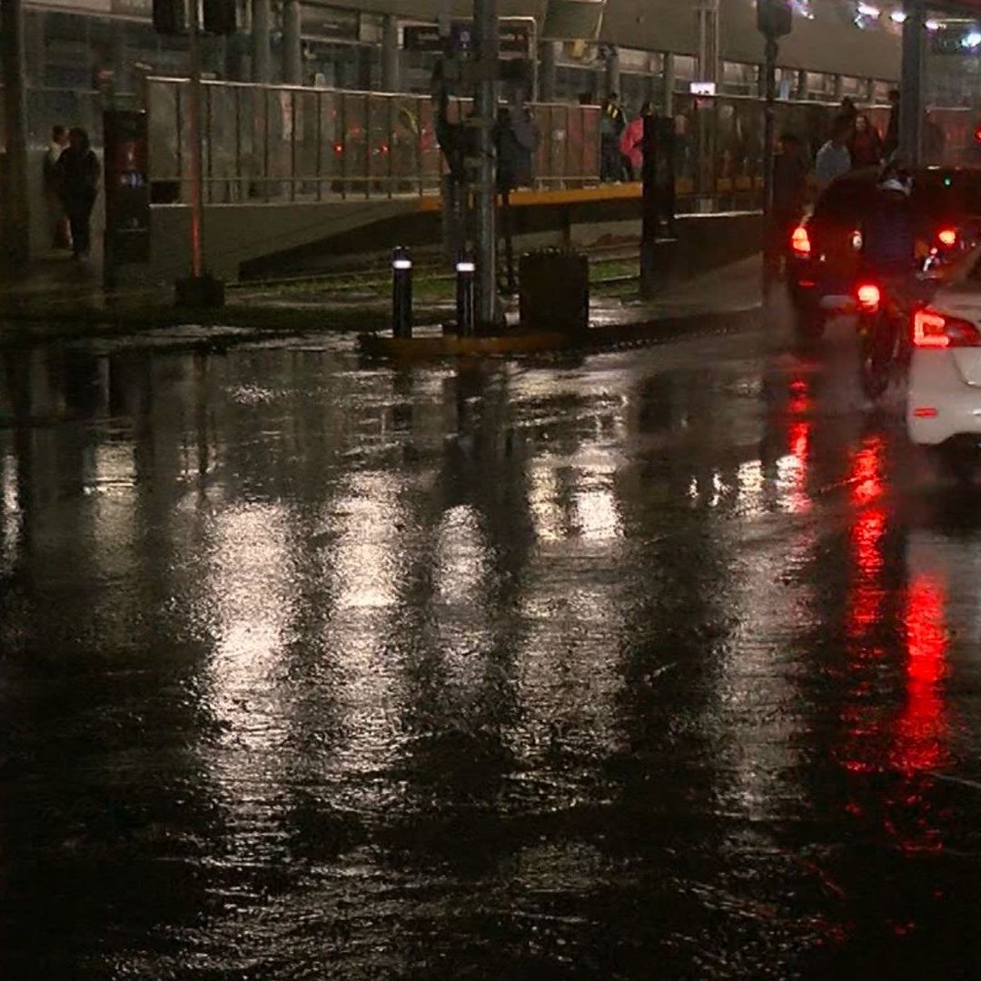 Hombre termina herido tras colapso de bóveda en Guadalajara